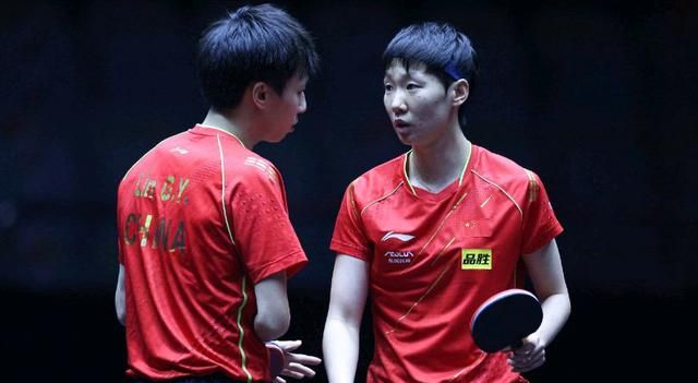 英格兰队完胜德国队，许昕扛起全队