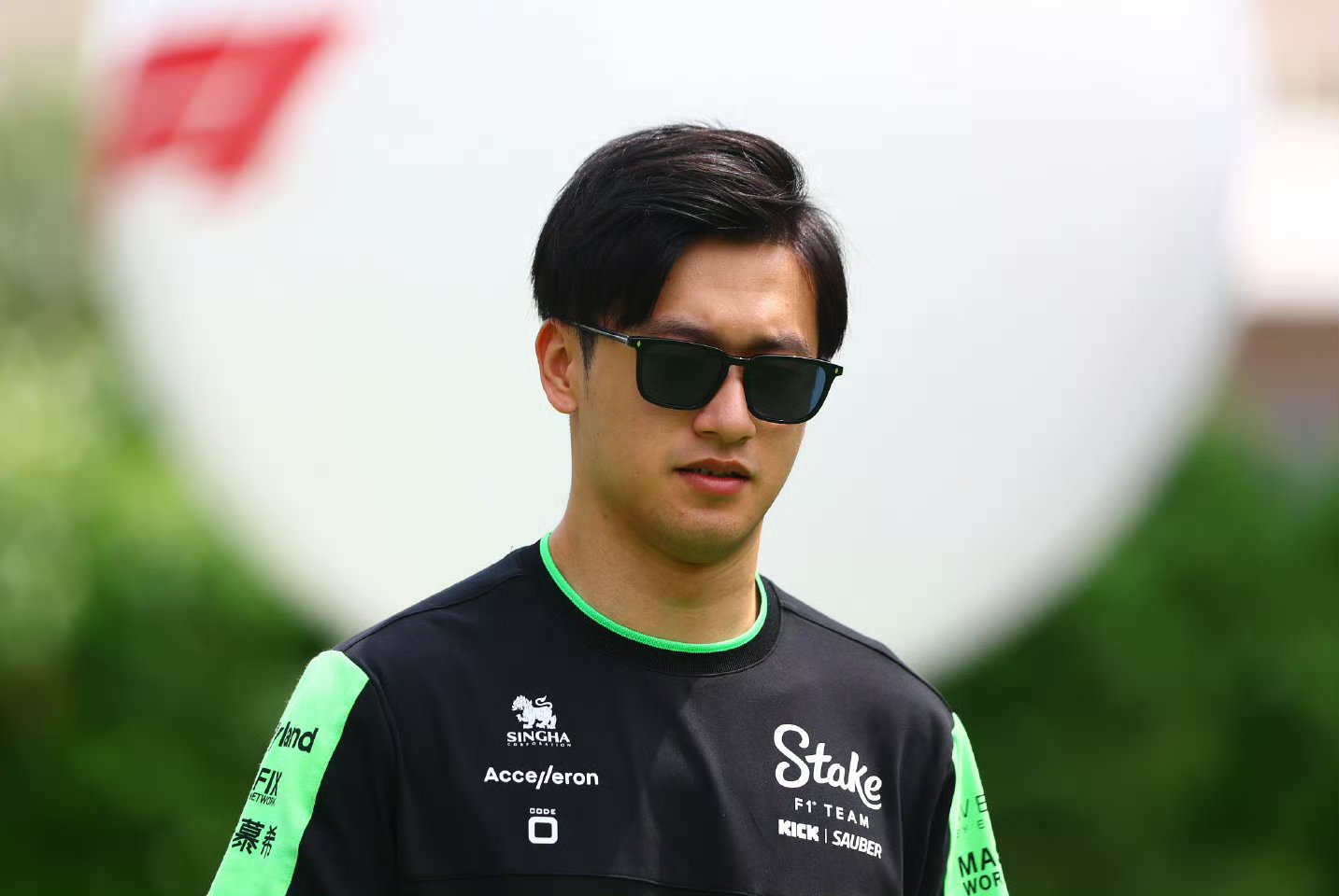 索伯车队完胜红牛车队,周冠宇高光表现 索伯车队完胜红牛车队,周冠宇高光表现