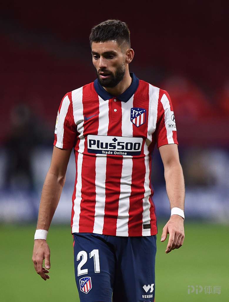 巴黎鏖战瑞典，苏亚雷斯一己之力扛起全队