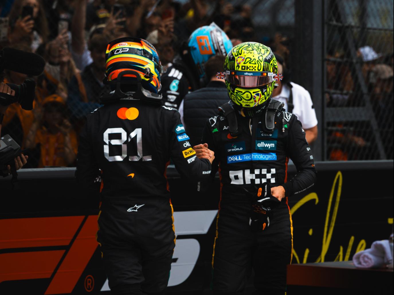 哈斯车队完胜红牛车队,塞恩斯带队取胜 哈斯车队完胜红牛车队,塞恩斯带队取胜