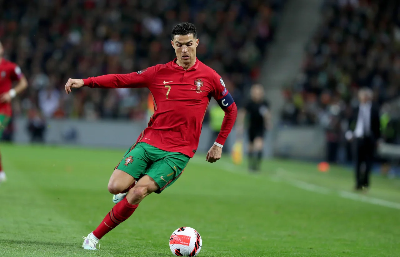 葡萄牙队完胜波兰队,梁靖崑高光表现 葡萄牙队完胜波兰队,梁靖崑高光表现