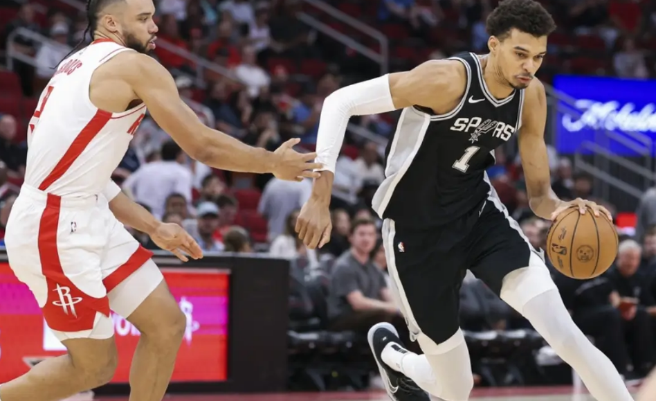 独行侠翻盘尼克斯,范弗利特关键制胜 独行侠翻盘尼克斯,范弗利特关键制胜