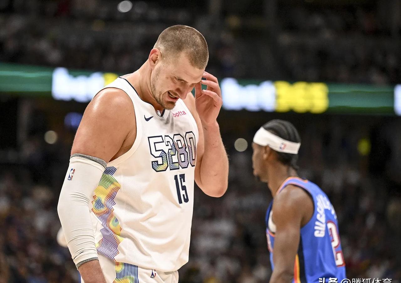 西班牙男篮爆冷爵士，拉文三分雨点燃全场