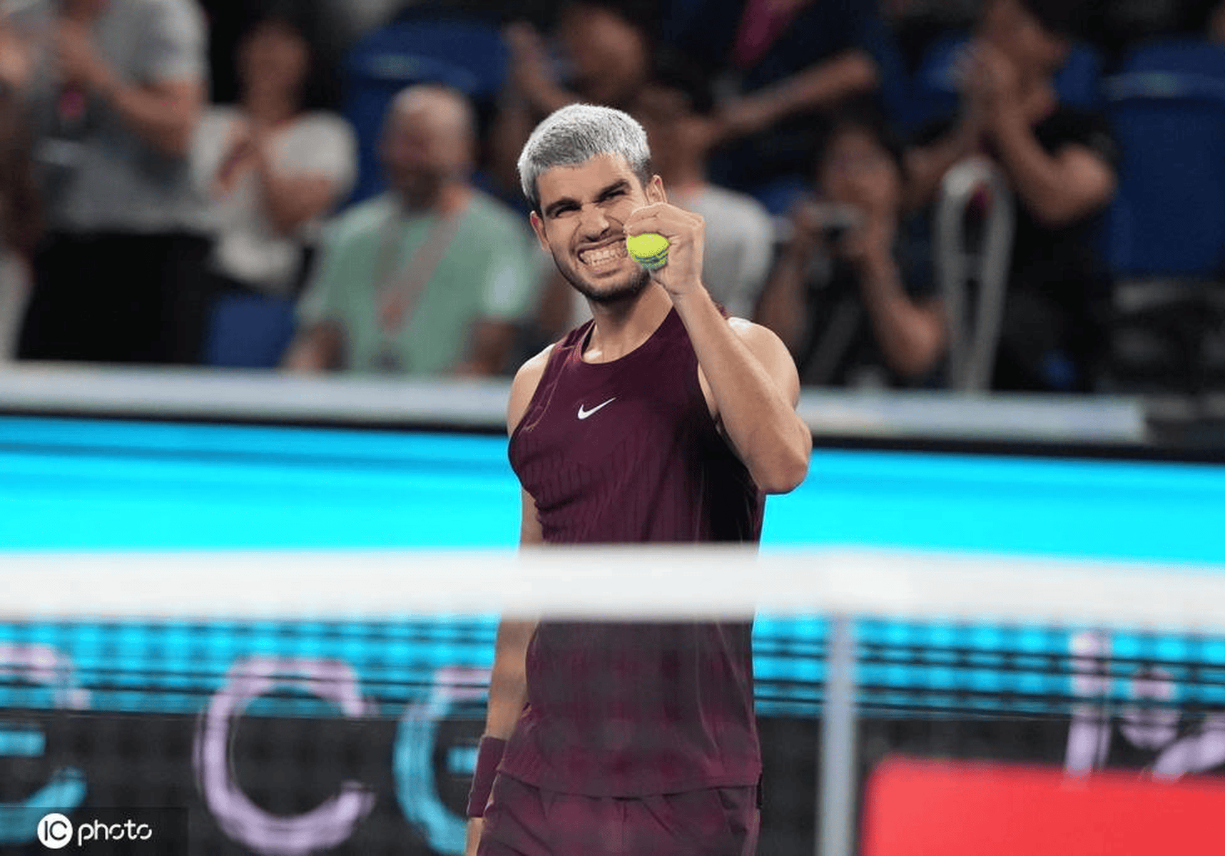 ATP总决赛鏖战联合杯，鲁德扛起全队