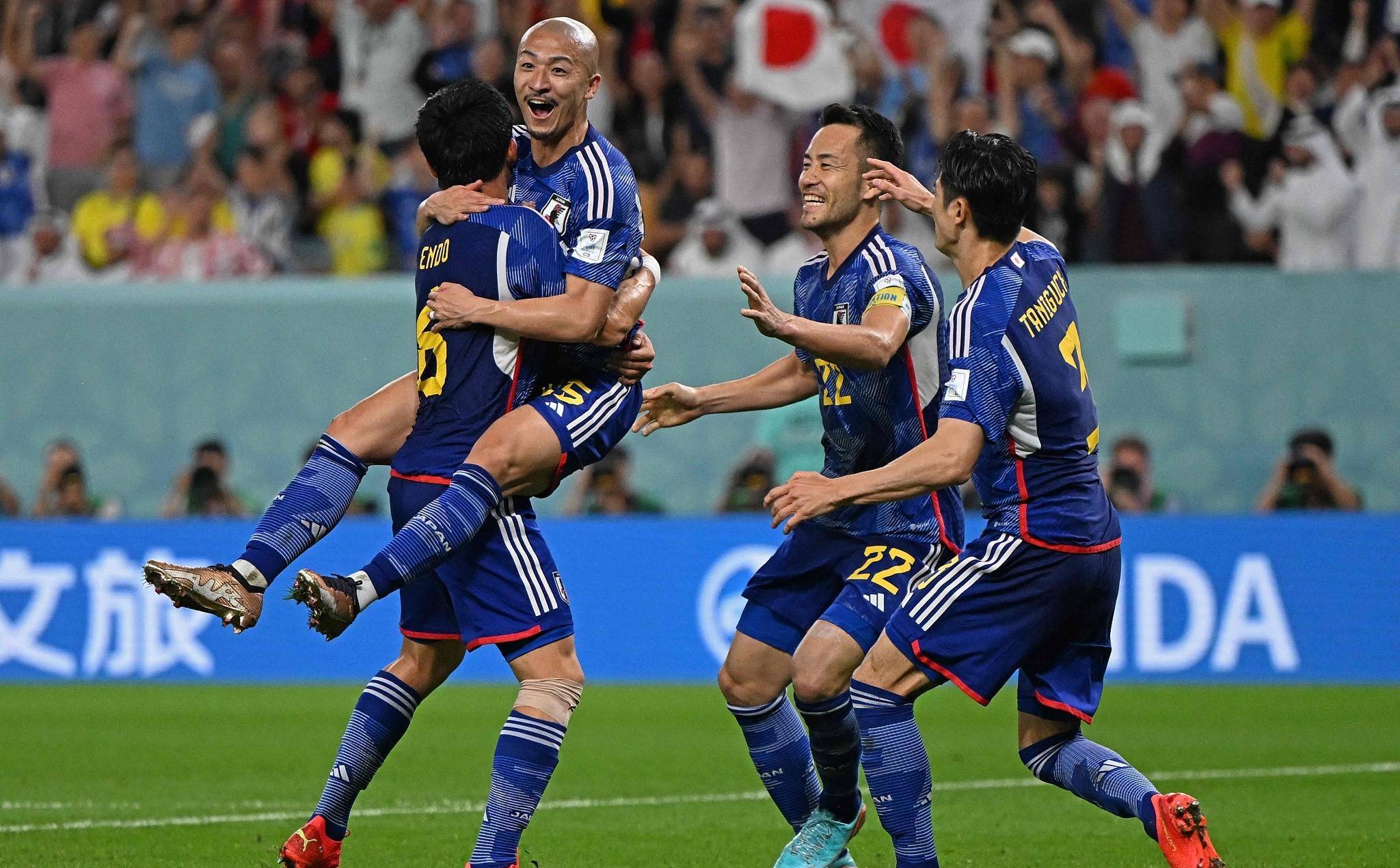 日本队碾压韩国队，奥恰洛夫点燃赛场