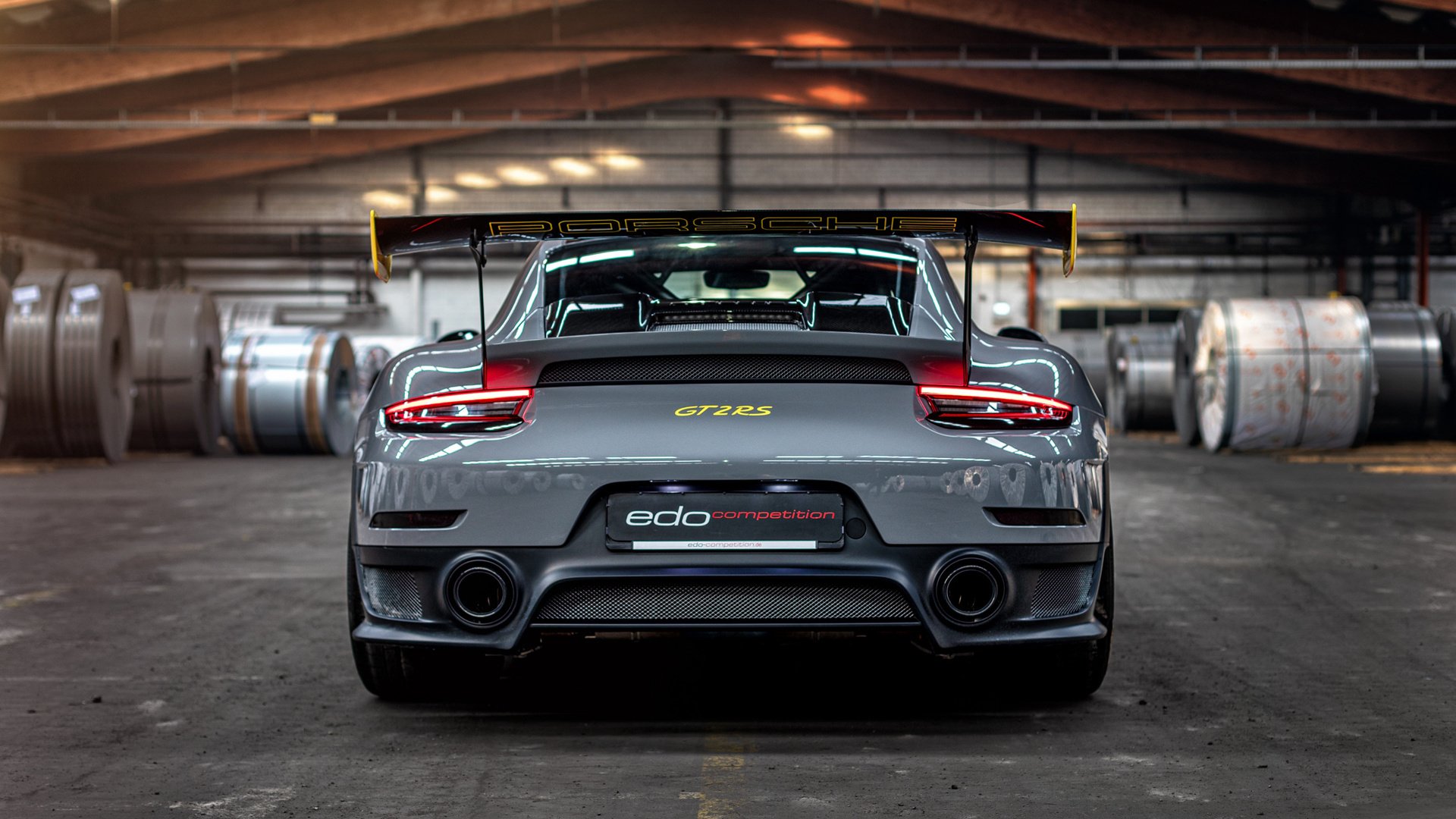 西甲国家德比焦点战,黄蜂压哨击败活塞